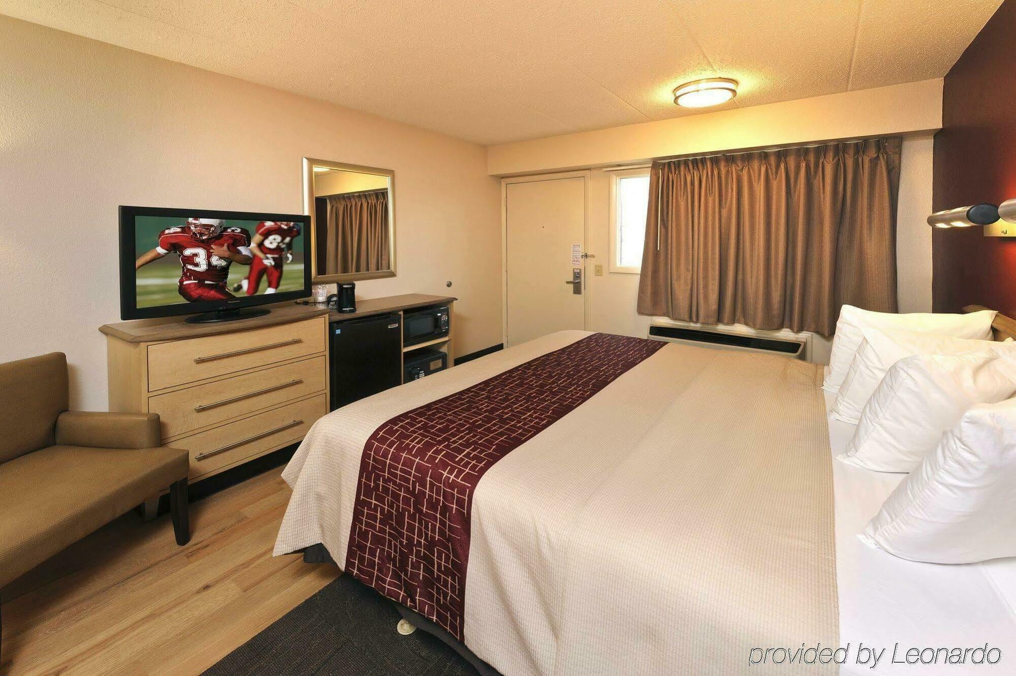 איסט סירקיוז Red Roof Inn Syracuse מראה חיצוני תמונה