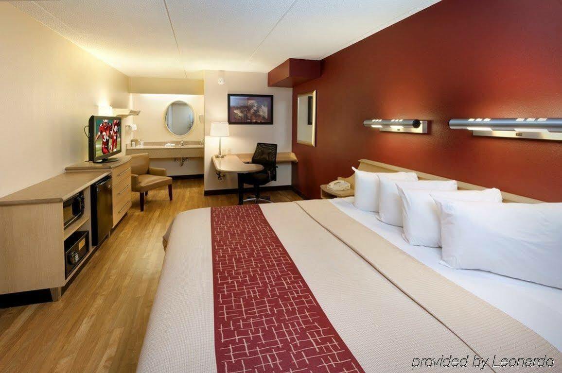 איסט סירקיוז Red Roof Inn Syracuse מראה חיצוני תמונה