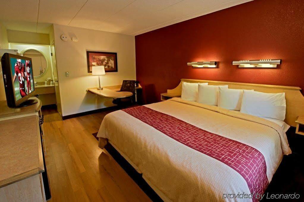 איסט סירקיוז Red Roof Inn Syracuse מראה חיצוני תמונה